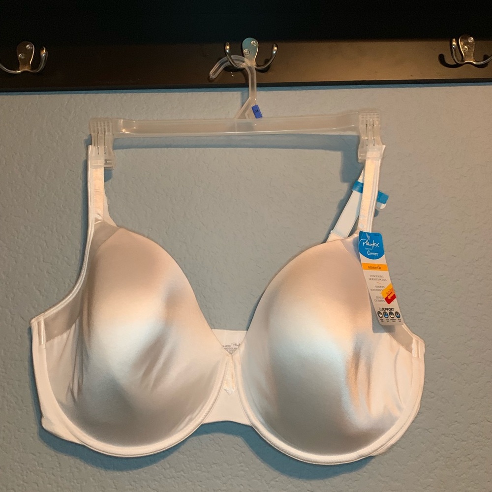 NWT Playtex TruSupport Bra in White, Size 44DDD!